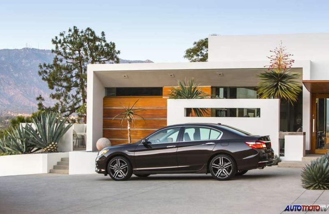 2016 Honda Accord EX Sedan: First Look