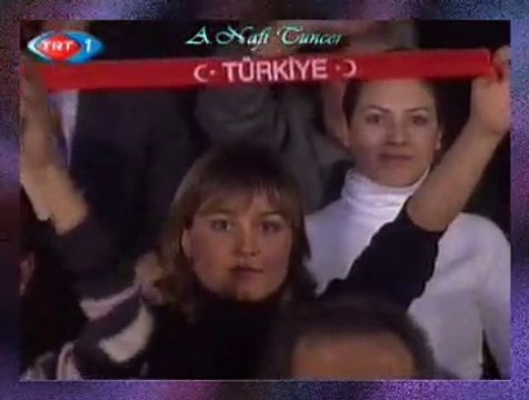 TÜRKÜLERLE SÜPER GECE SOLİSTLERİ *Hoş Gelişler Ola Mustafa Kemâl Paşa*