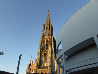 Cathédrale d'Ulm - la plus haute église dans le monde