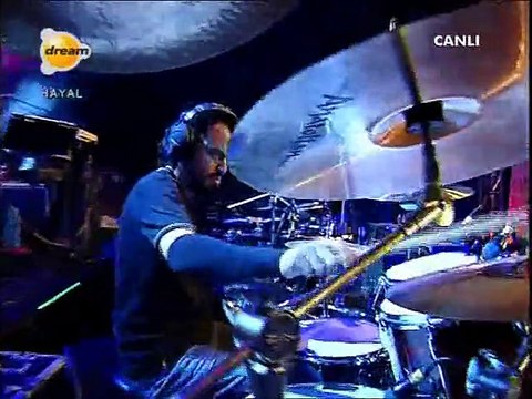 Aylin Aslım - Aşk Geri Gelir (Canlı Performans)