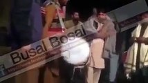 Layie Jay Yaarian With Dhol Beat Punjabi Desi Singer