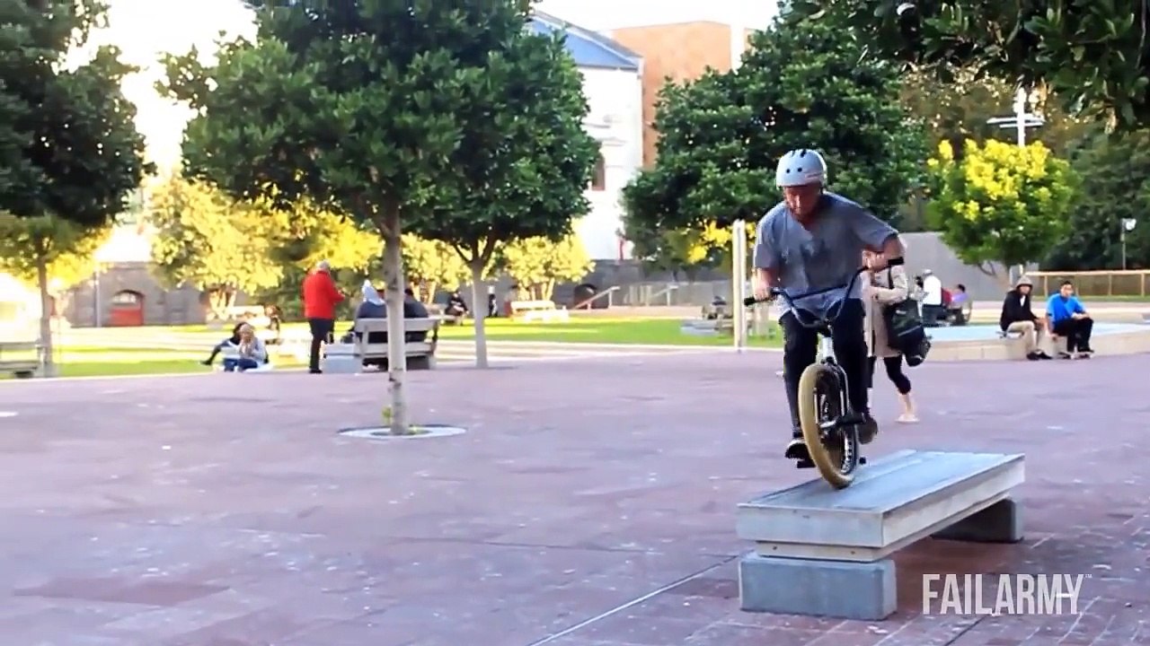 Best Fails of the Week 1 May 2014