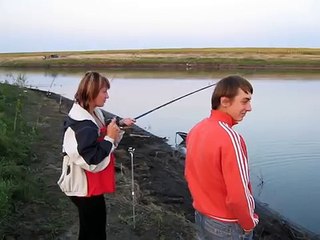 Ловля монстров в местном пруду!