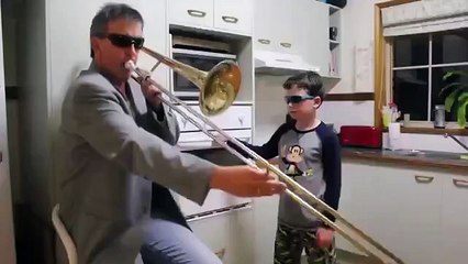 Пока мамы нет дома...