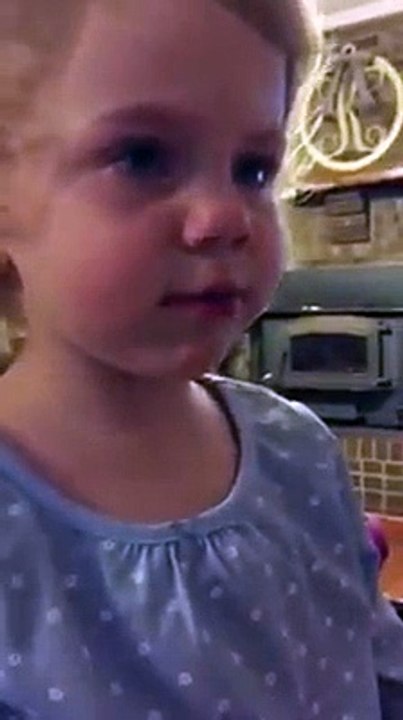 OMG this cute american girl response on BF gone viral !!!