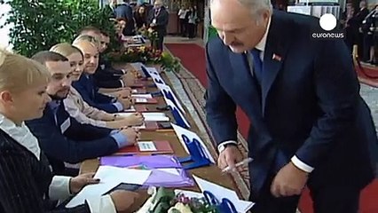 Аляксандр Лукашенка перемагає на виборах президента Білорусі