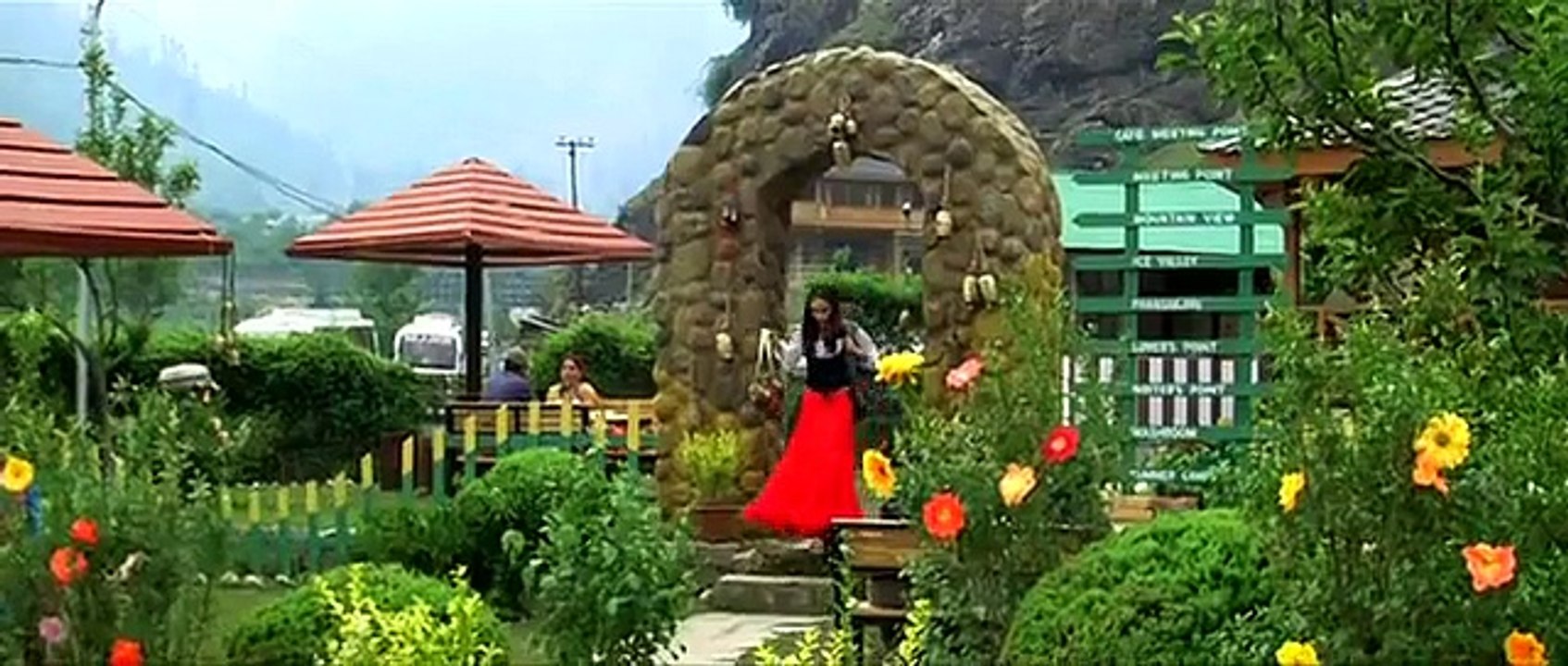 Aaoge_Jab_Tum_O_Saajna_Full_HD_Video_Song_Jab_We_Met_Shahid_Kapur_Kareena_Kapoor