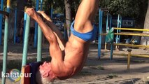 Super Strong 73 Year Old ( Street Workout old man )