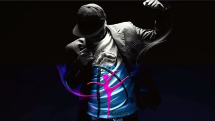 Evde Muhteşem Dans Eden Arap Kızı