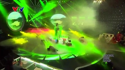 Hoài Linh và Mỹ Linh ngỡ ngàng trước phiên bản nhí của diva Thanh Lam