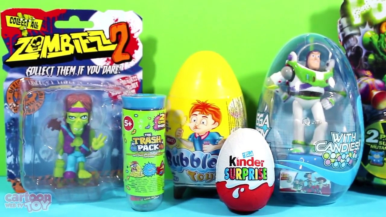 Lego Minifigures and Trash Pack Blind Bags Opening