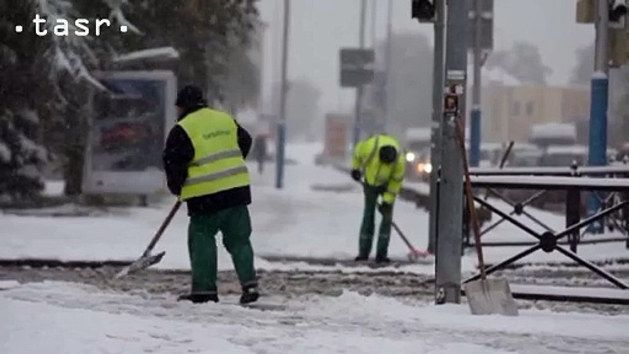 POPRAD: V metropole pod Tatrami husto sneží