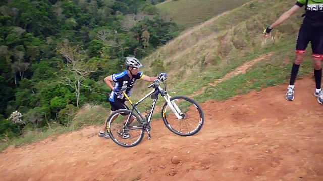 Mountain biking , 45 km, 28 bikers, Trilha da Cachoeira do Triângulo, Taubaté, SP, Brasil, 28 amigos, parte(48)