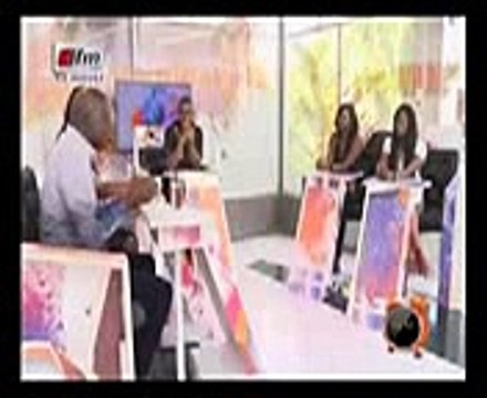 Professeur tacle la presse sur le plateau Yéwuléen