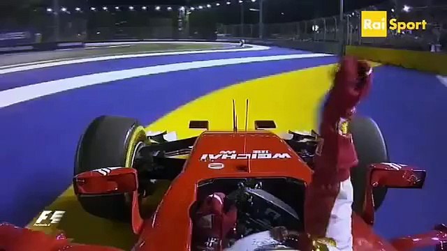 Vettel canta Toto Cutugno Lasciatemi guidare nel Gp di Singapore