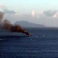 Napoli, in fiamme lo yacht del Presidente De Laurentiis