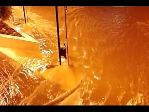 Campania - Maltempo, allagamenti nel Napoletano (11.10.15)