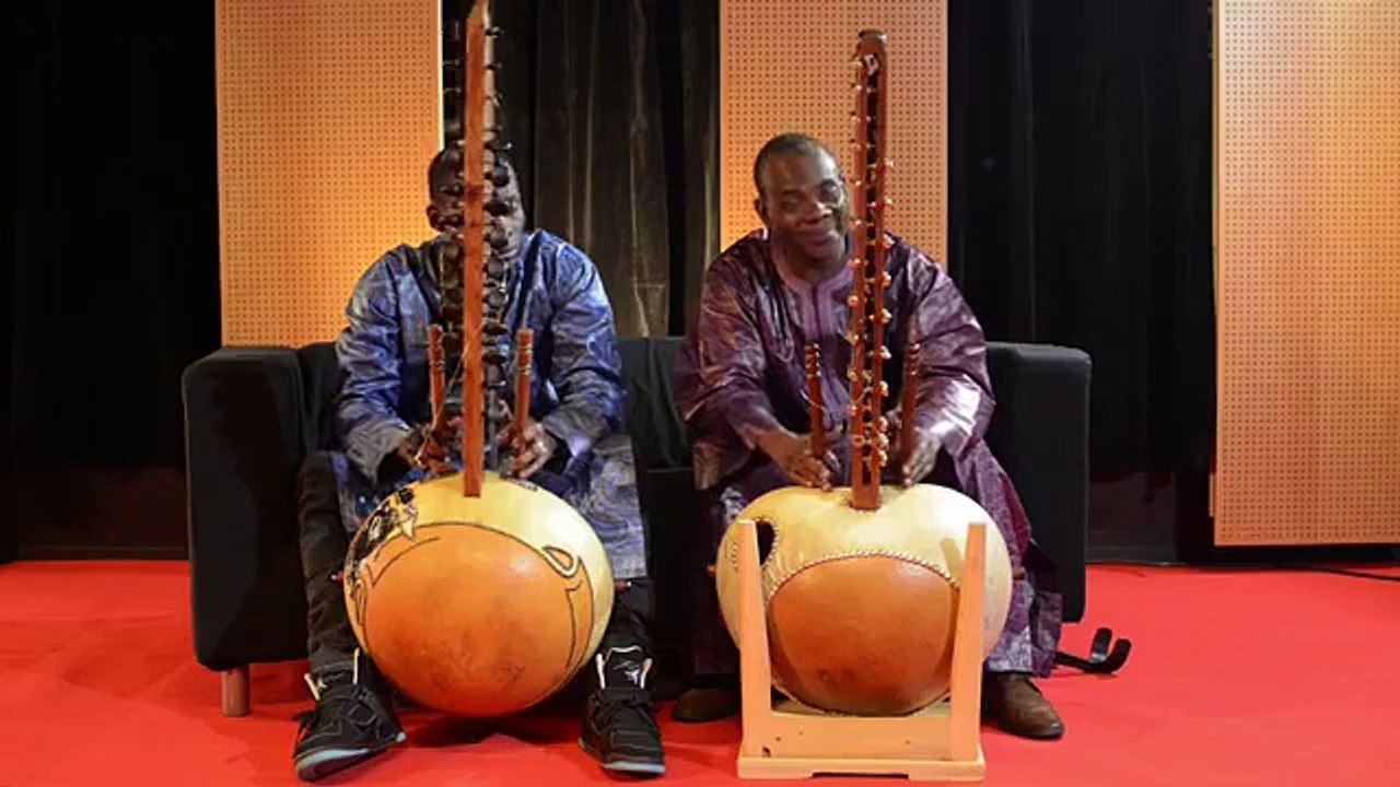 Toumani Diabaté & Sidiki Diabaté - Jarabi