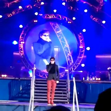 Фрагмент выступления. А. Бон и гр. «Роджер» (Мурманск, 3.10.2015) (mc_greb)