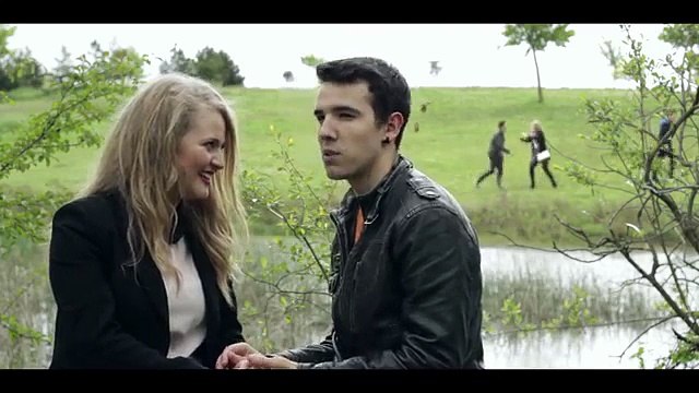 Ecco come una donna può ignorare i segnali di una reazione violenta