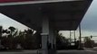 Powerful Winds Shake Gas Station Roof in USA (Montana state)