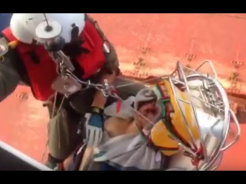 Catania - Nave mercantile alla deriva, comandante salvato da Guardia Costiera (12.10.15)