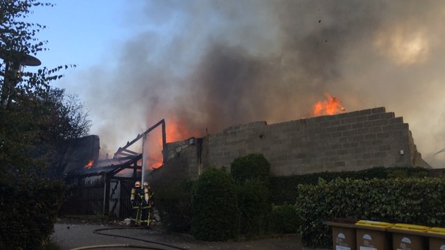 Un incendie détruit l'entrepôt d'un antiquaire