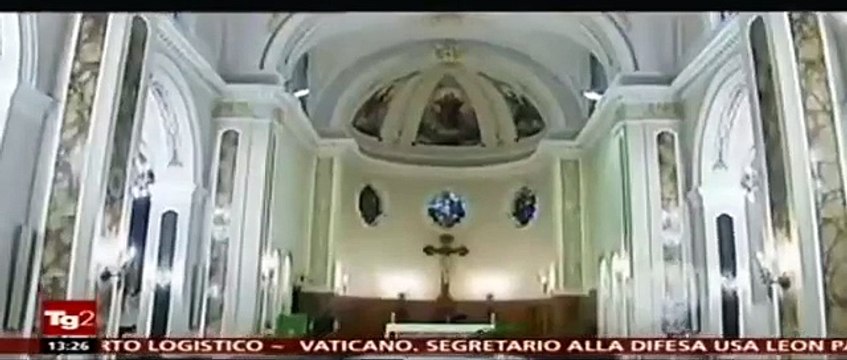 Questo cane va in chiesa tutti i giorni: quando scoprirete perché scoppierete in lacrime