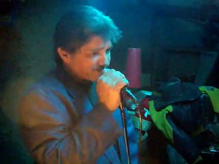 Thierry Chante kili watch Bon anniversaire monsieur Johnny Hallyday