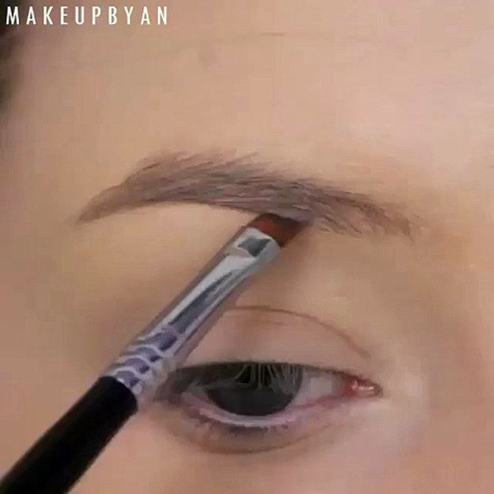 Beauty tutorial for brow bymakegirlz