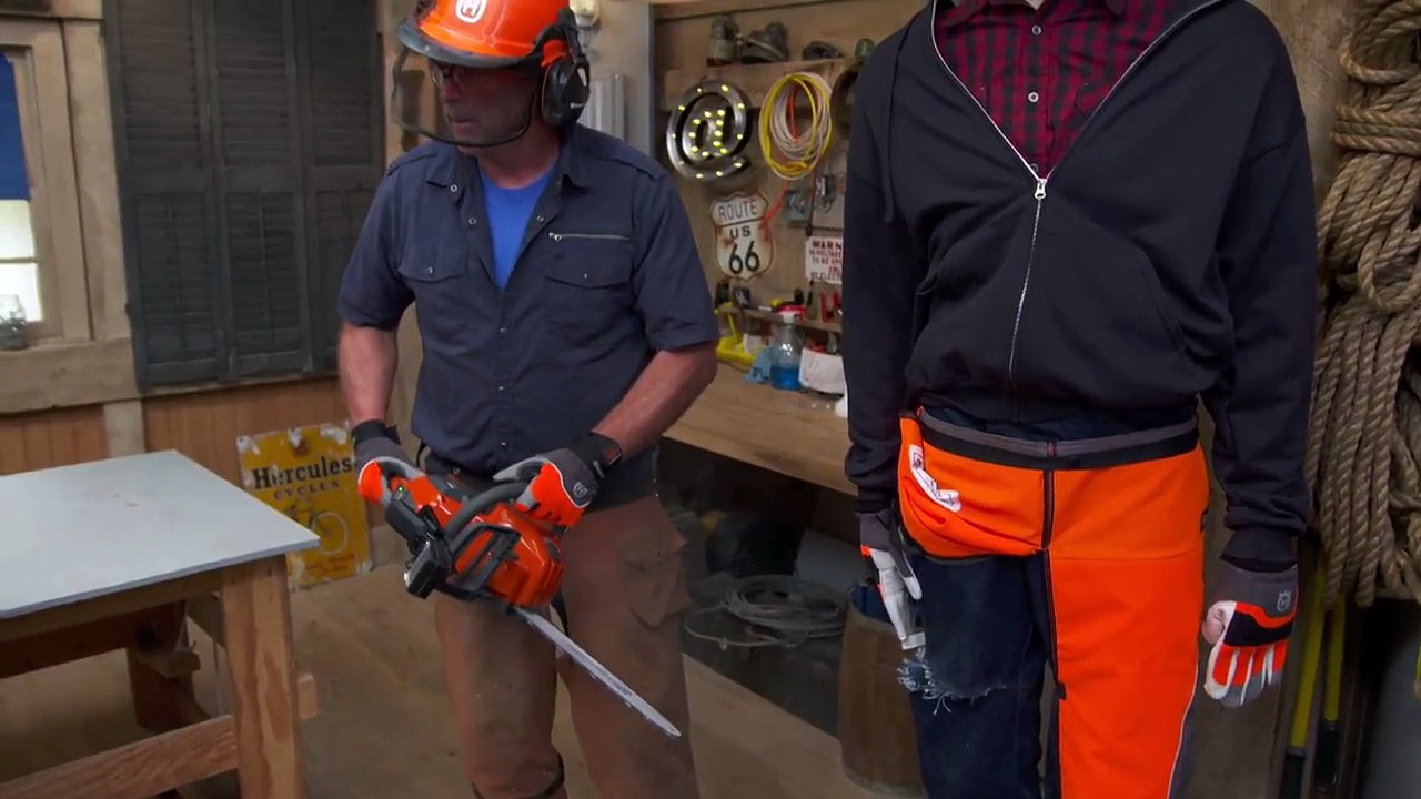 L'importance de porter un équipement de sécurité quand on utilise une tronçonneuse