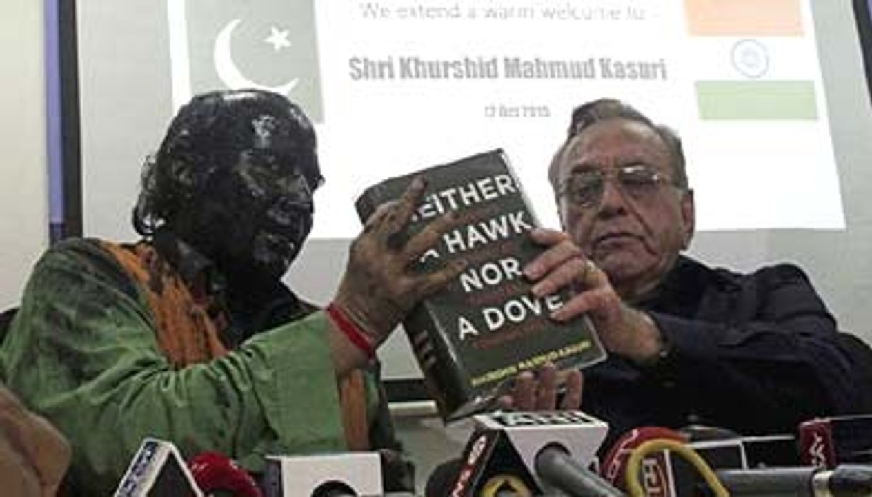Khursheed Qasuri & Shiv Sena