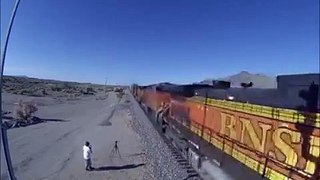 BNSF Railway. Amazing train. Must watch.