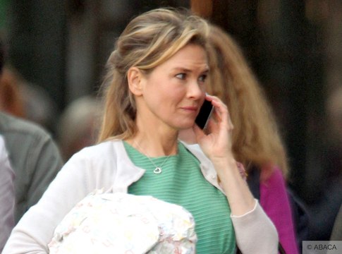 Exclu vidéo : Renée Zellweger dans la peau de Bridget Jones dans les rues de Londres !