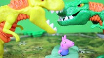 Pig George Sendo Atacado por Dinossauros!! Peppa Pig Português Barbie Doll Story