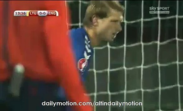 Theo Walcott Fantastic Powerful Shot Chance - Lithuania vs England - Euro 2016 - 12.10.2015