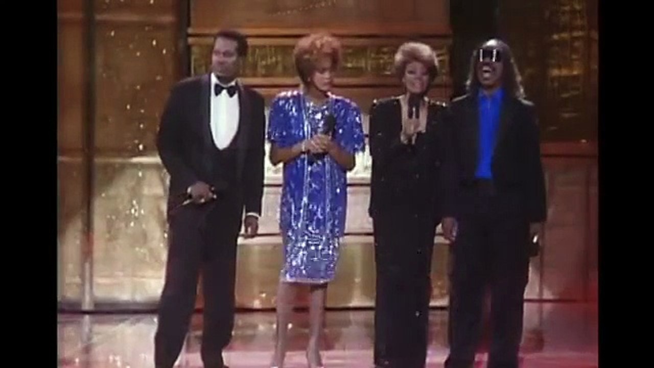 Whitney_Houston_Luther_Vandross_Dionne_Warwick_Stevie_Wonder_LIVE_-_Thats_What_Friends_Are_For