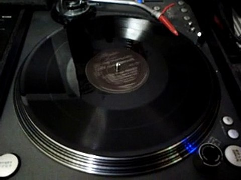 Ms. Lydia feat. Surface - Closer Than Friends (Dj Battle Cat Remix)