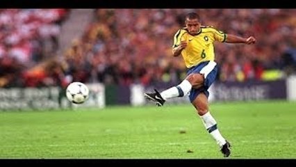 Roberto Carlos ● Top 10 Goals