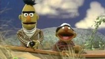 Sesame Street: Bert and Ernie Fish Call