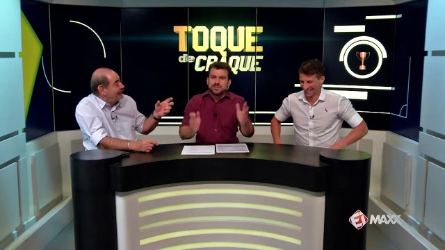 Rivellino relembra como dominou uma bolinha de frescobol