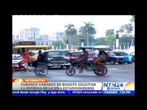 Médicos cubanos protestan en Bogotá por retraso en entrega de visas del Gobierno de EE.UU.