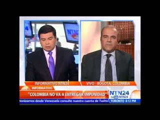 Senador dice que el presidente Santos y Humberto De La Calle tiene engañado a Colombia