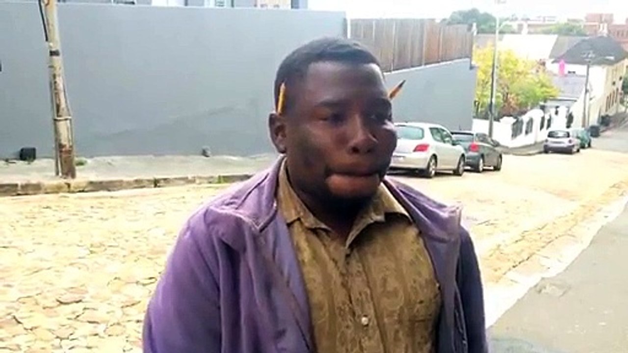 Gần 15 loài động vật được tái hiện qua 1 người đàn ông. Phải chăng anh ấy là "chị gái " của Tarzan