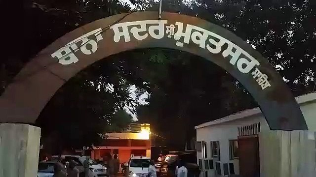 Dhadriawale and other sikh preachers at Muktsar Thana