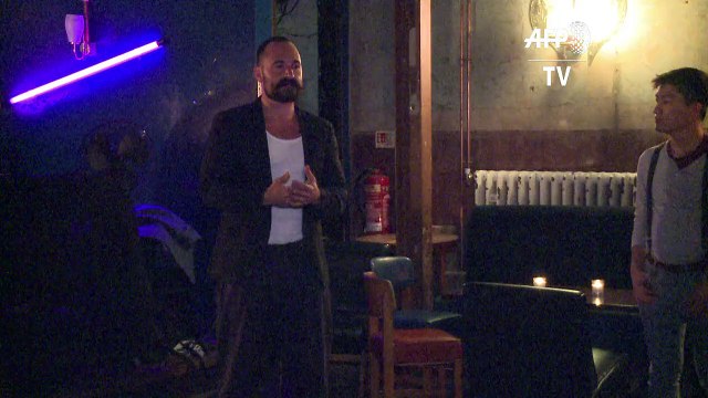 Couples get silent treatment in London dating game