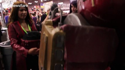 Amazing Life-Size Iron Man: Hulkbuster Costume at New York Comic-Con