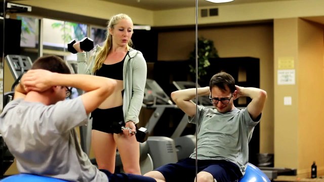 If Girls Hit On Guys Like Guys Hit On Girls