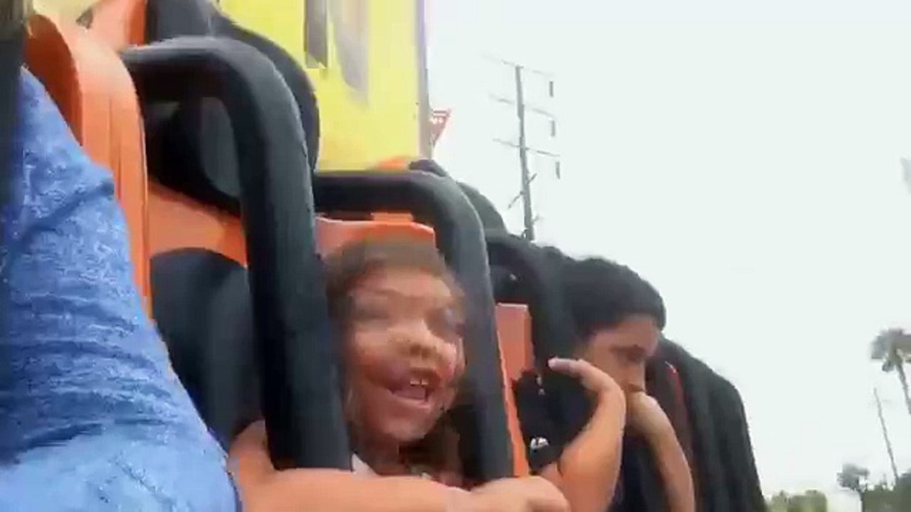 Girl Fear - VideosMunch