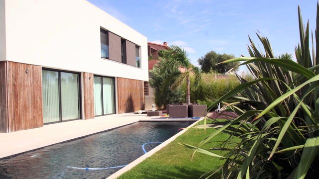66000 PERPIGNAN - Vente Villa Contemporaine - 230 m²